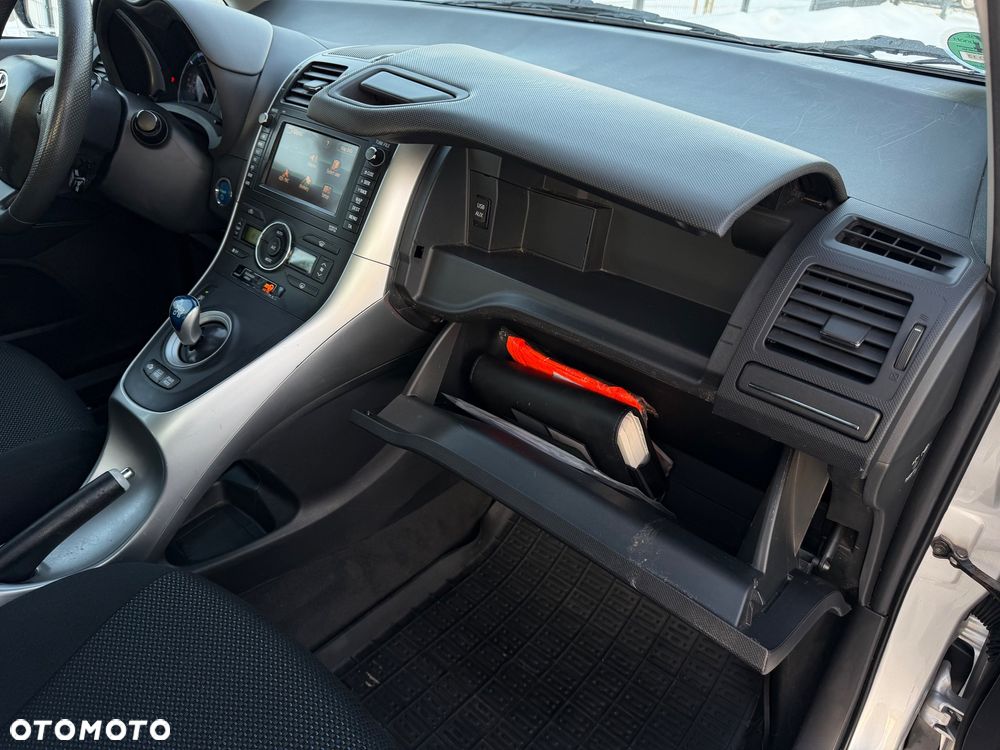 Toyota Auris - 19