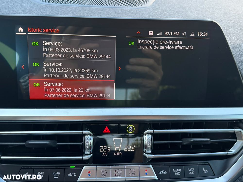 BMW Seria 2 220d Aut. M Sport - 28