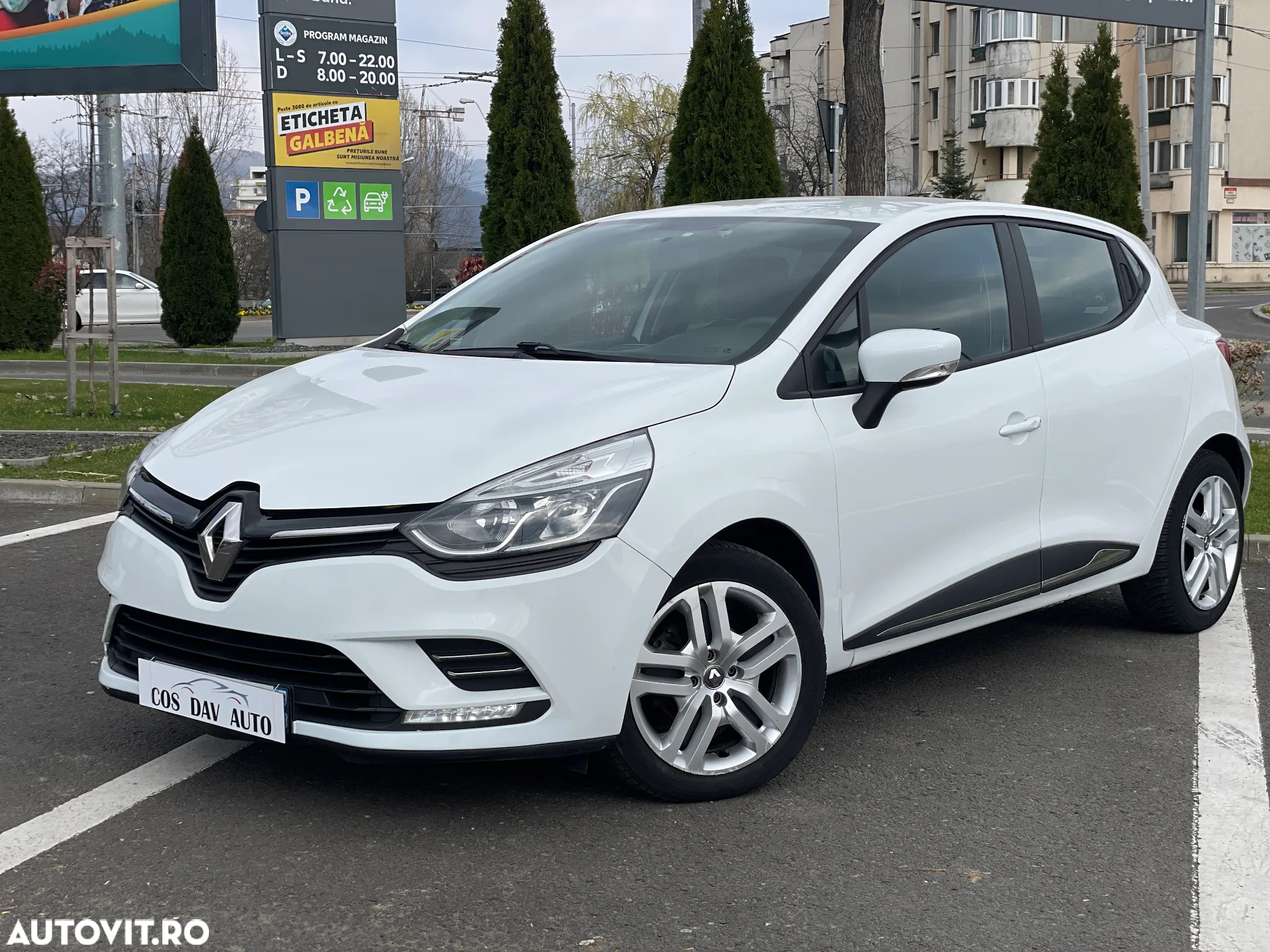 Renault Clio (Energy) TCe 90 Start & Stop LIMITED - 3