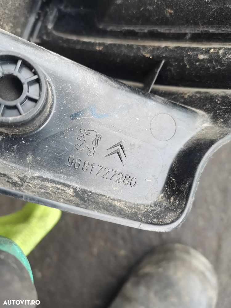 Stop Stanga cod: 9681727280 pentru Citroen C3 Picasso din 2011 - 3