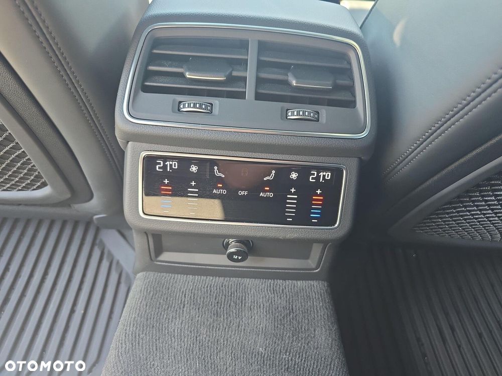 Audi S6 Limousine - 25