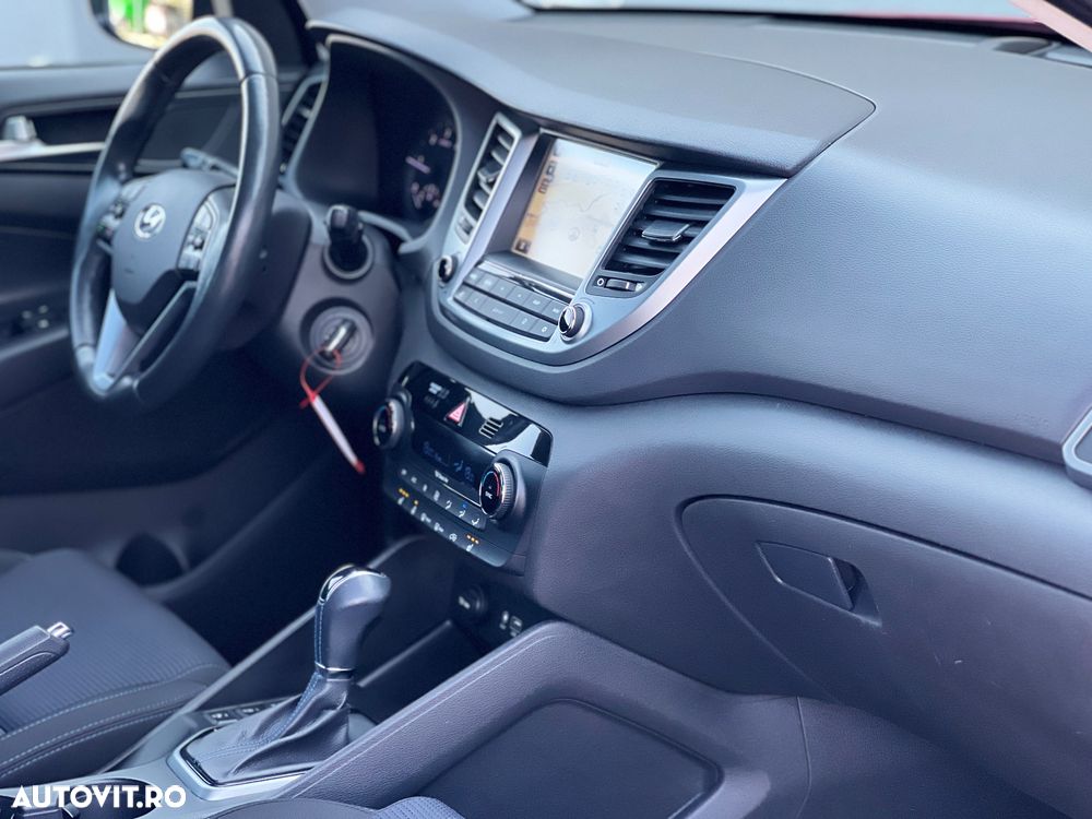 Hyundai Tucson blue 1.7 CRDi 2WD DCT Premium - 20