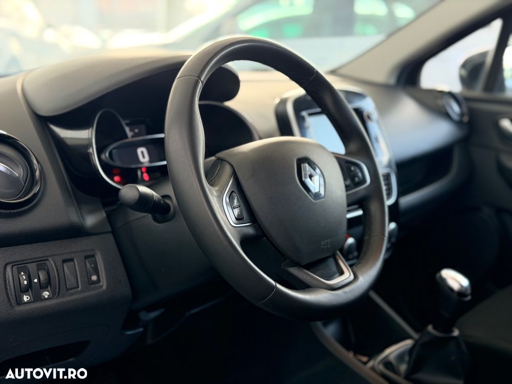 Renault Clio TCe 90 Limited - 15