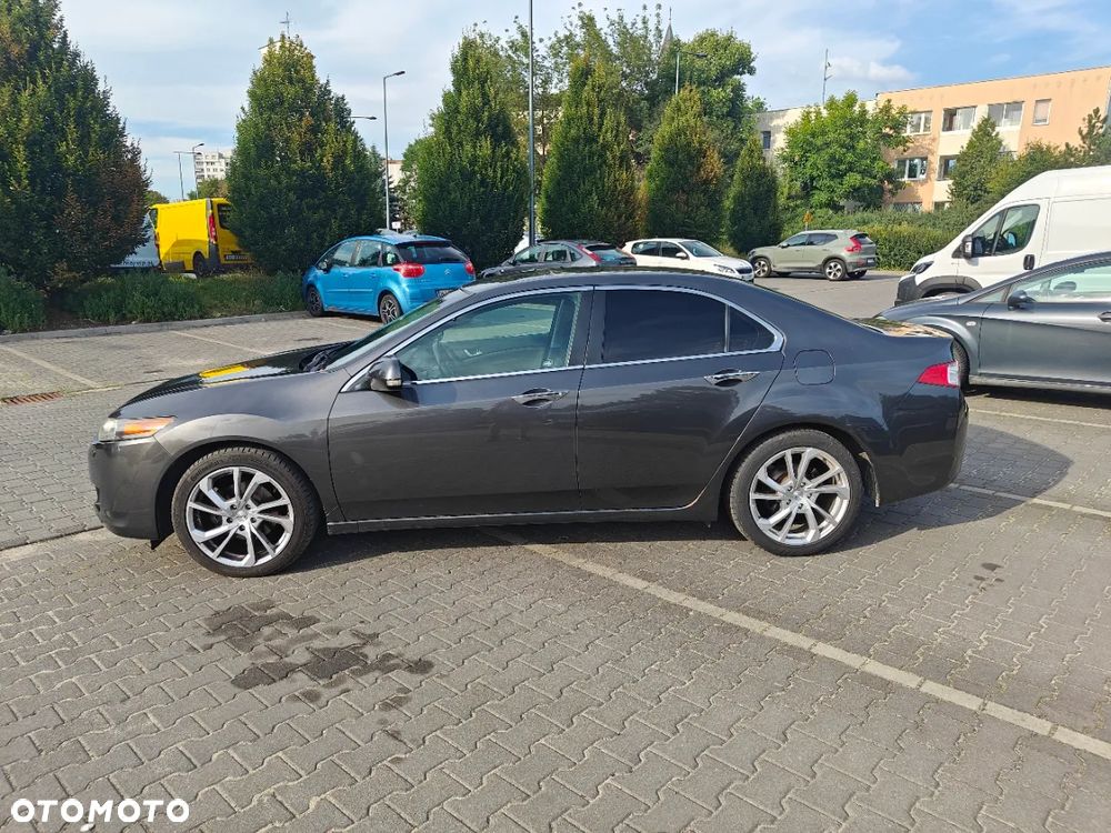 Honda Accord 2.0 Comfort - 2
