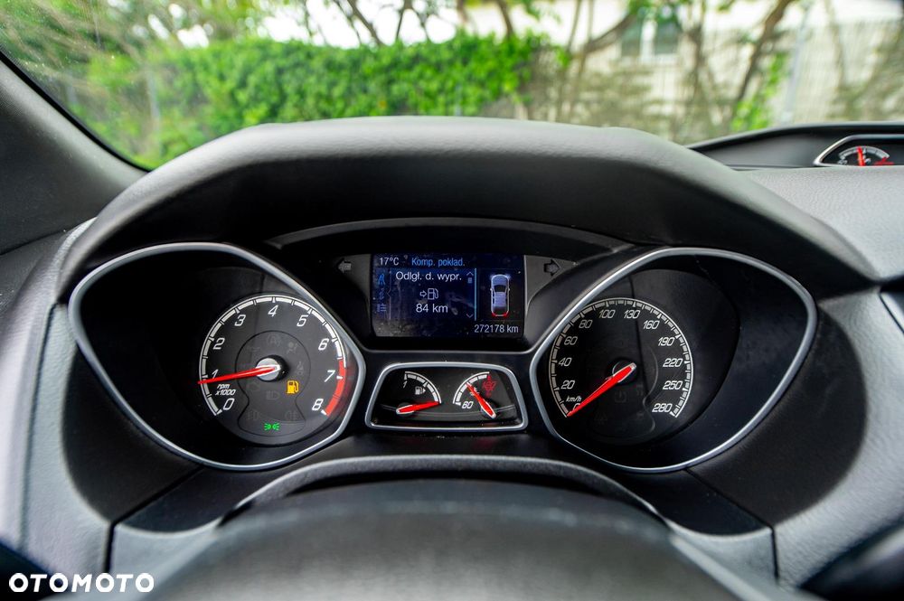 Ford Focus - 34