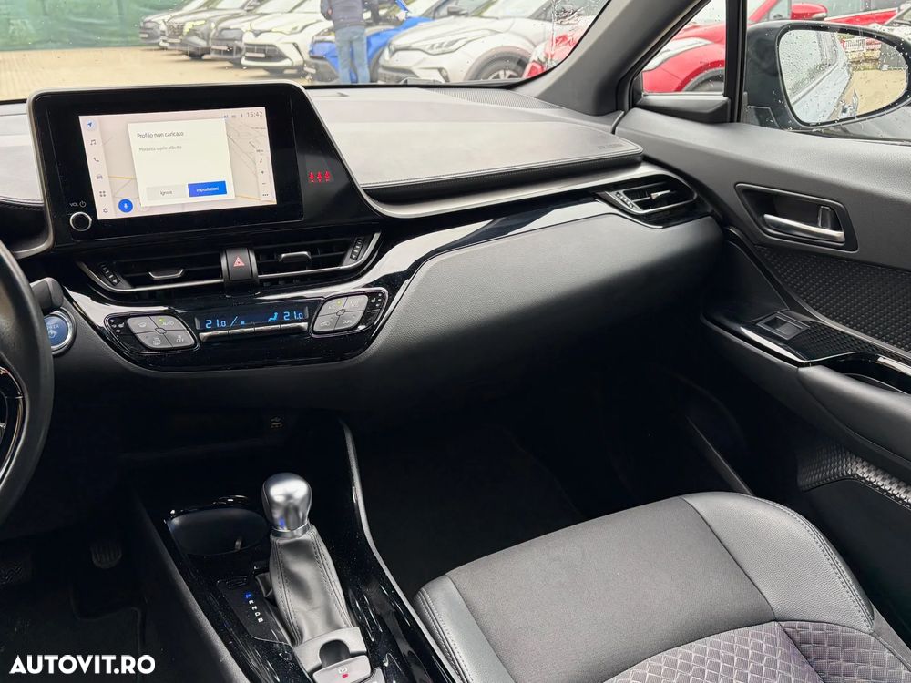 Toyota C-HR Hybrid Business-Edition - 18