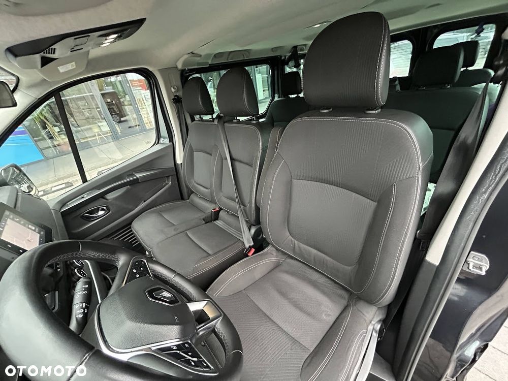 Renault Trafic - 2