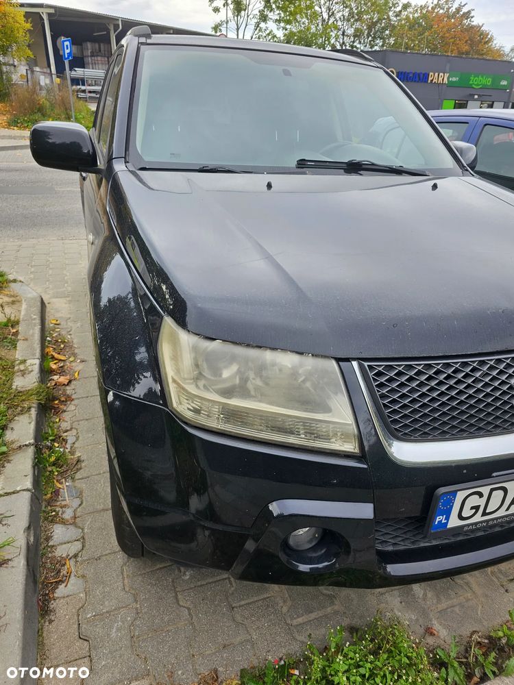 Suzuki Grand Vitara 2.0 De Luxe - 17