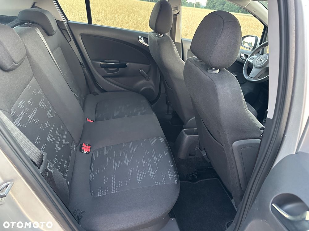 Opel Corsa - 13