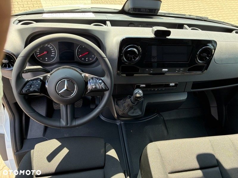 Mercedes-Benz SPRINTER 315 CDI Furgon PRO L2H2 - 10