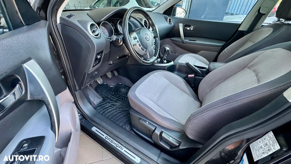Nissan Qashqai+2 2.0 dCi DPF Tekna - 11