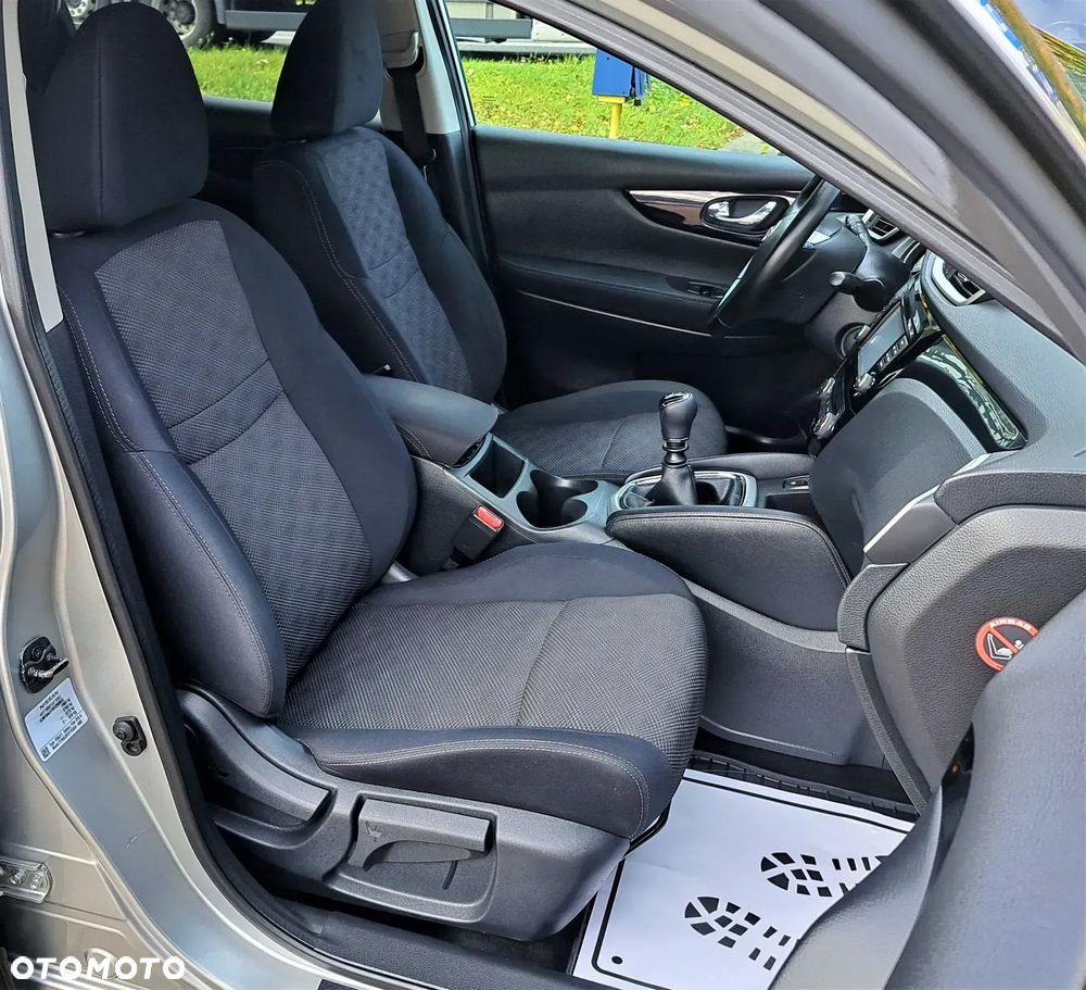 Nissan Qashqai 1.6 dCi Tekna - 22