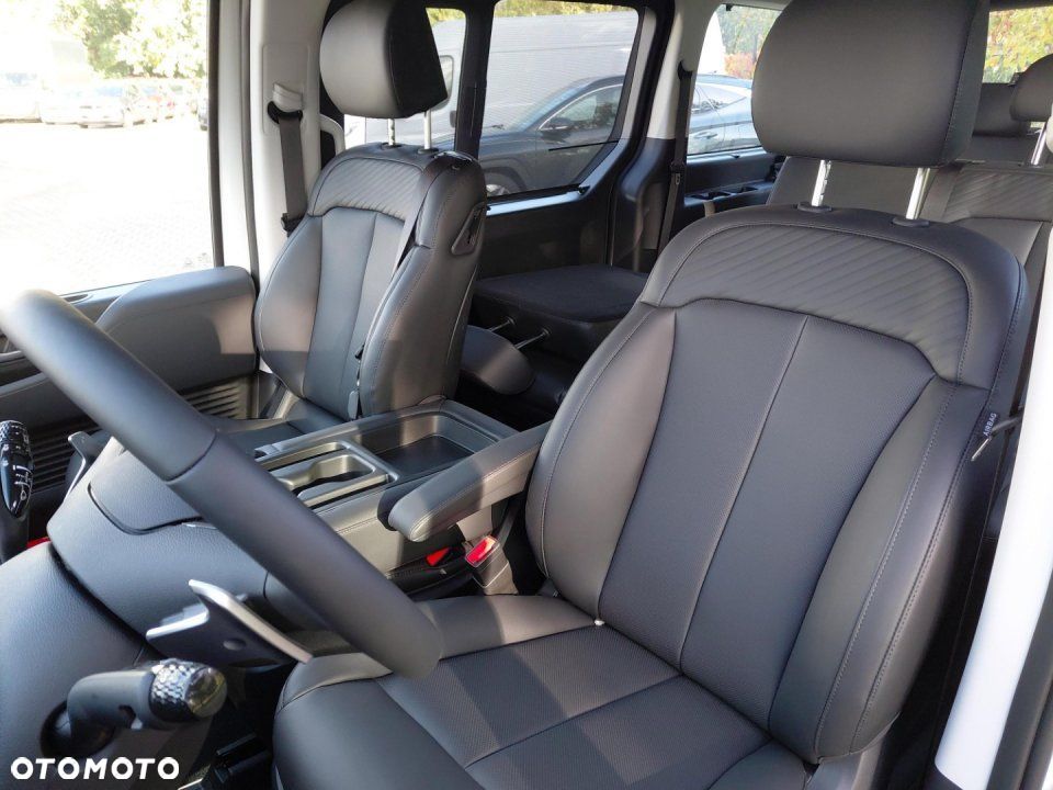Hyundai Staria - 11