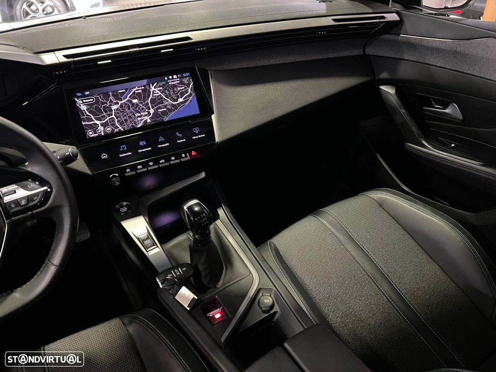 Peugeot 308 1.2 PureTech Allure Pack - 22