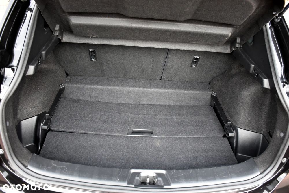 Nissan Qashqai 1.3 DIG-T N-Connecta - 29