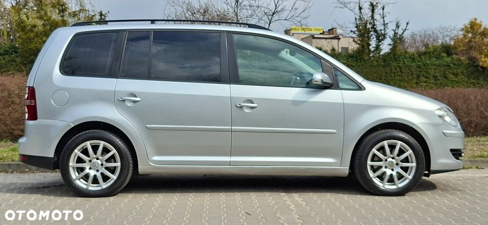 Volkswagen Touran 1.9 TDI - 17