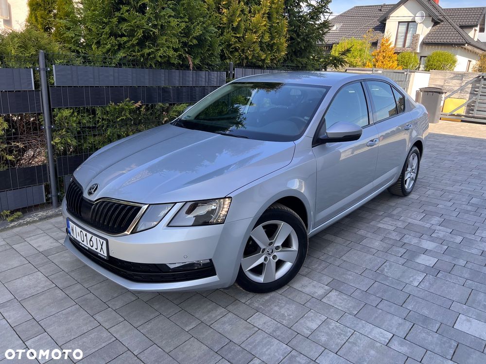 Skoda Octavia 1.6 TDI SCR Ambition - 2