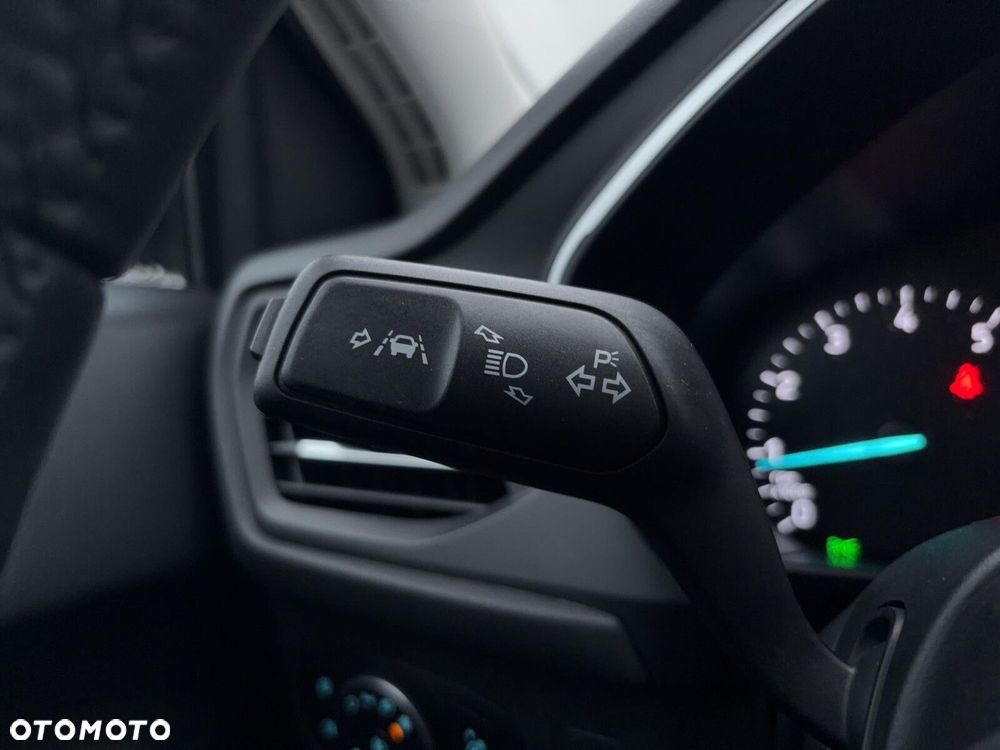 Ford Focus 1.0 EcoBoost Trend Edition Business - 18