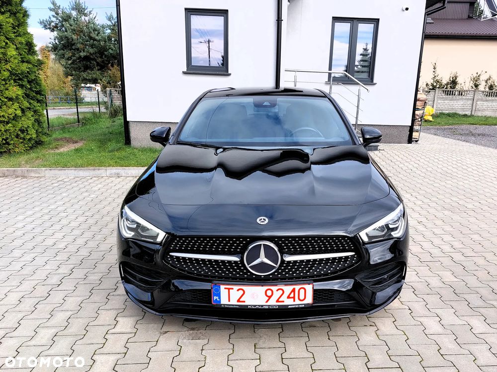 Mercedes-Benz CLA 200 Shooting Brake 7G-DCT AMG Line - 2