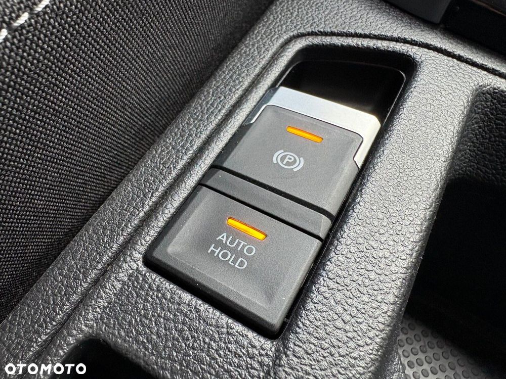 Volkswagen T-Roc 1.5 TSI Life DSG - 24