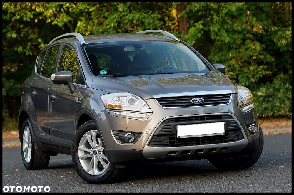 Ford Kuga 2.0 TDCi 4x4 Titanium - 2