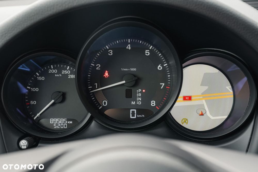 Porsche Macan Standard - 29