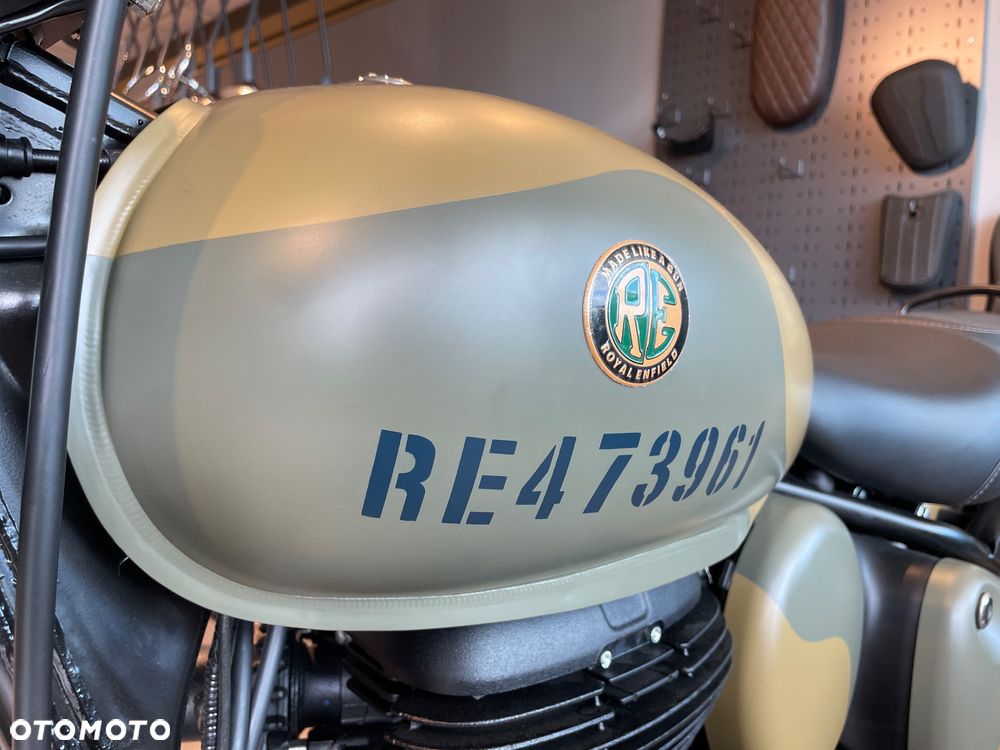 Royal Enfield Classic - 5