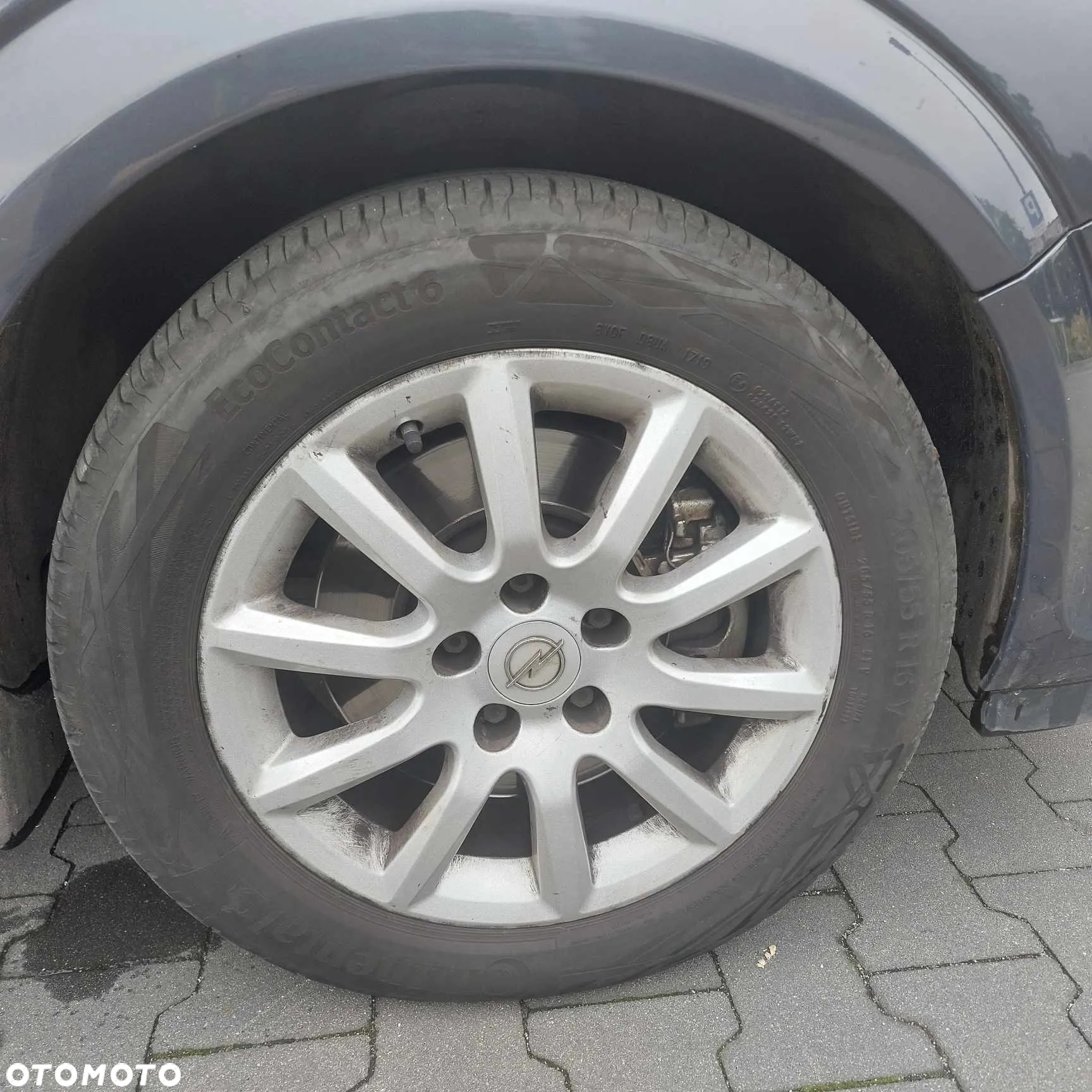 Opel Astra III 1.9 CDTI Cosmo - 4