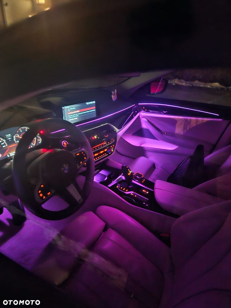 BMW Seria 5 520d xDrive Sport Line sport - 25