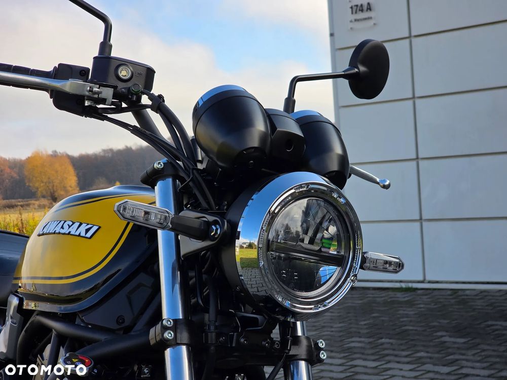 Kawasaki Z 650 RS - 7