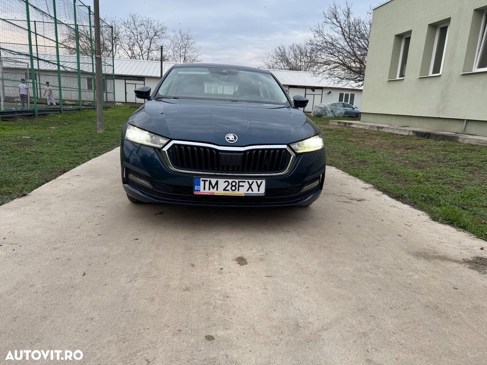 Skoda Octavia 2.0 TDI DSG Style - 2