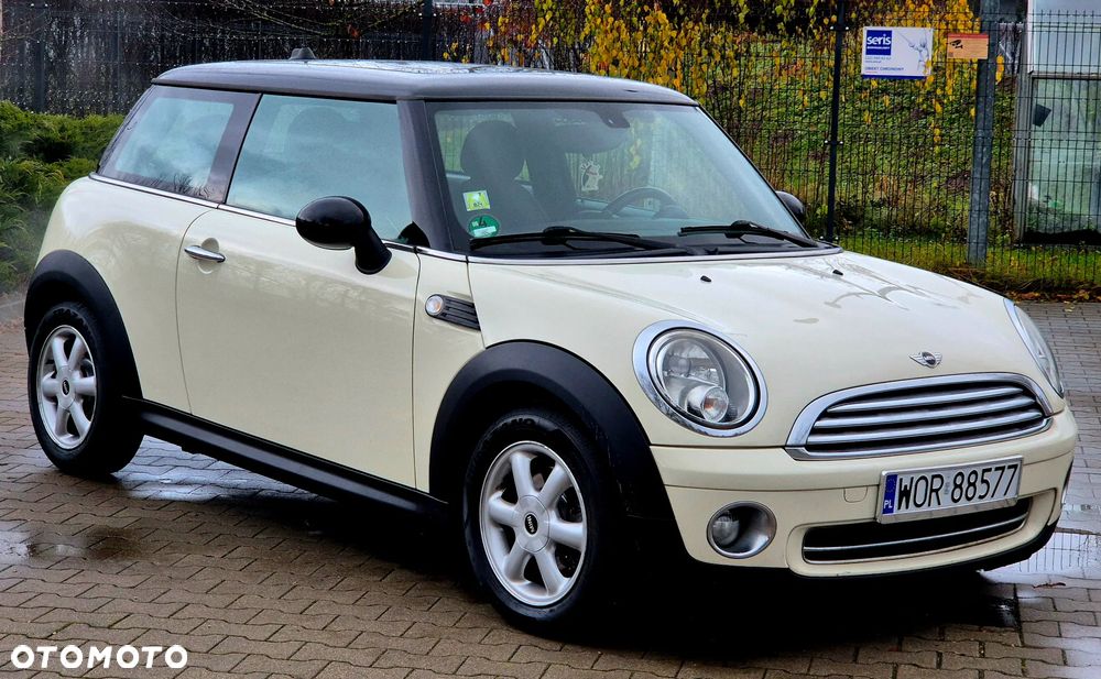 MINI Cooper 50 Camden - 5