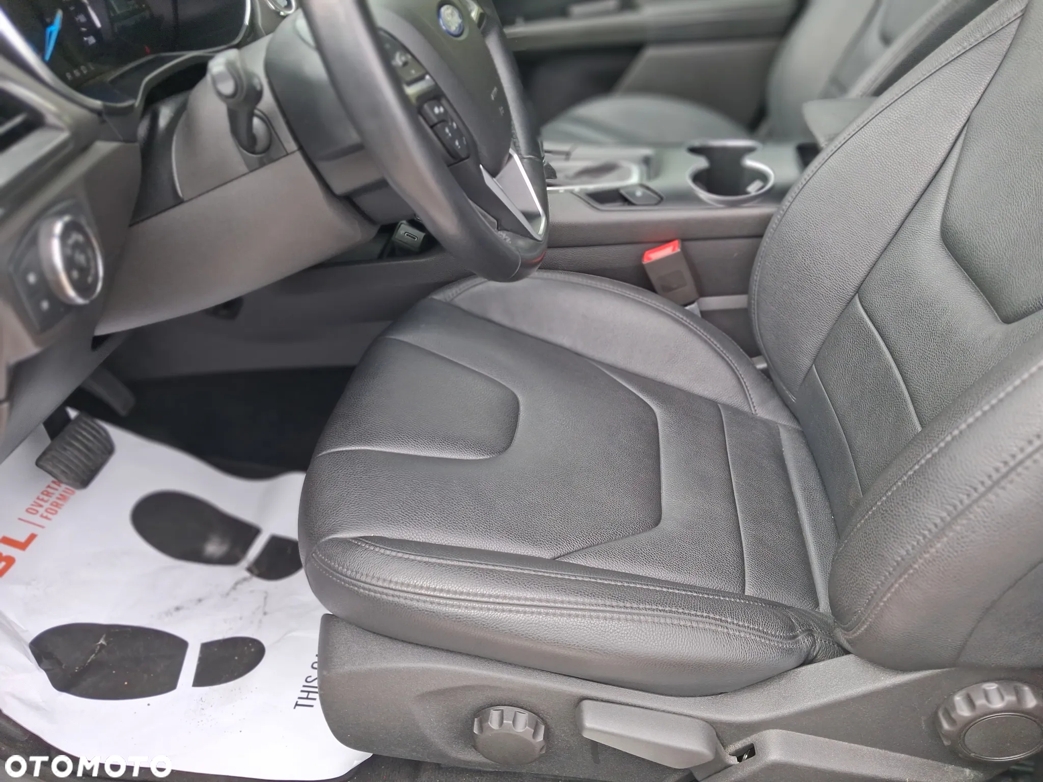 Ford Mondeo 2.0 Hybrid Executive - 12