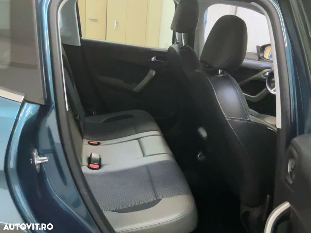 Peugeot 2008 PureTech 110 Stop&Start EAT6 Allure - 11