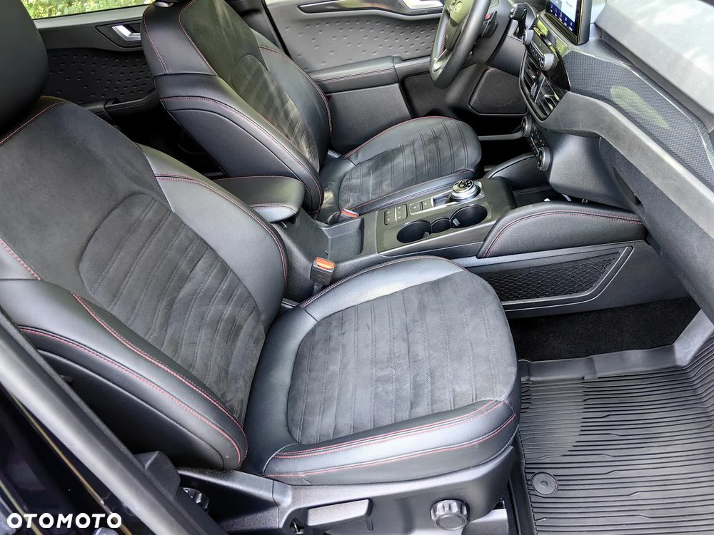 Ford Kuga 2.0 EcoBlue 4x4 ST-LINE X - 34