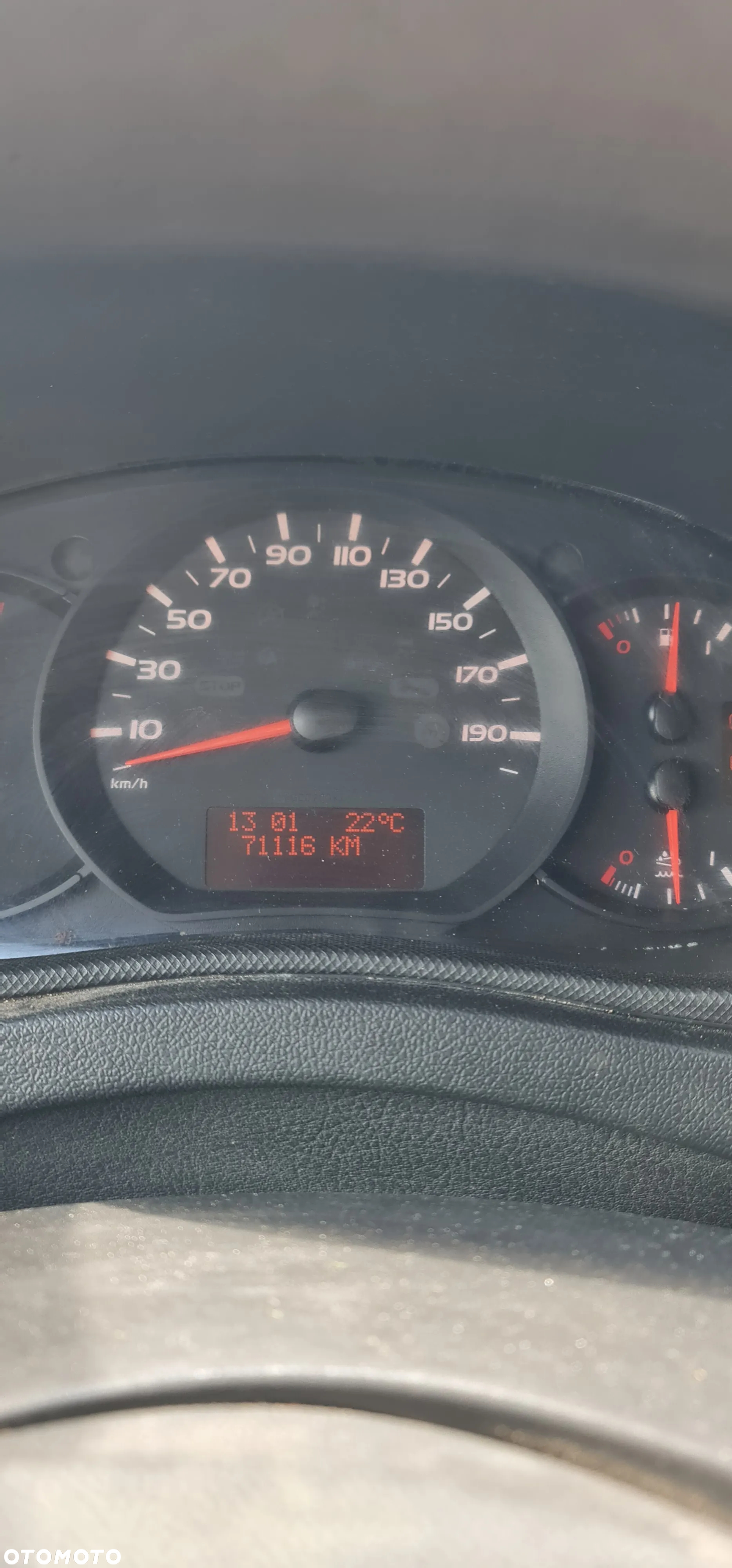 Renault Master III - 12