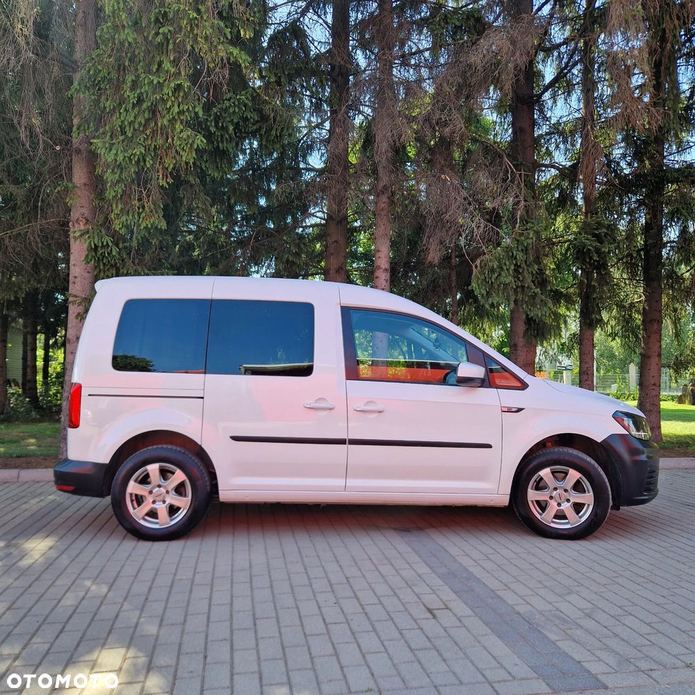Volkswagen Caddy 2.0 TDI Comfortline - 29