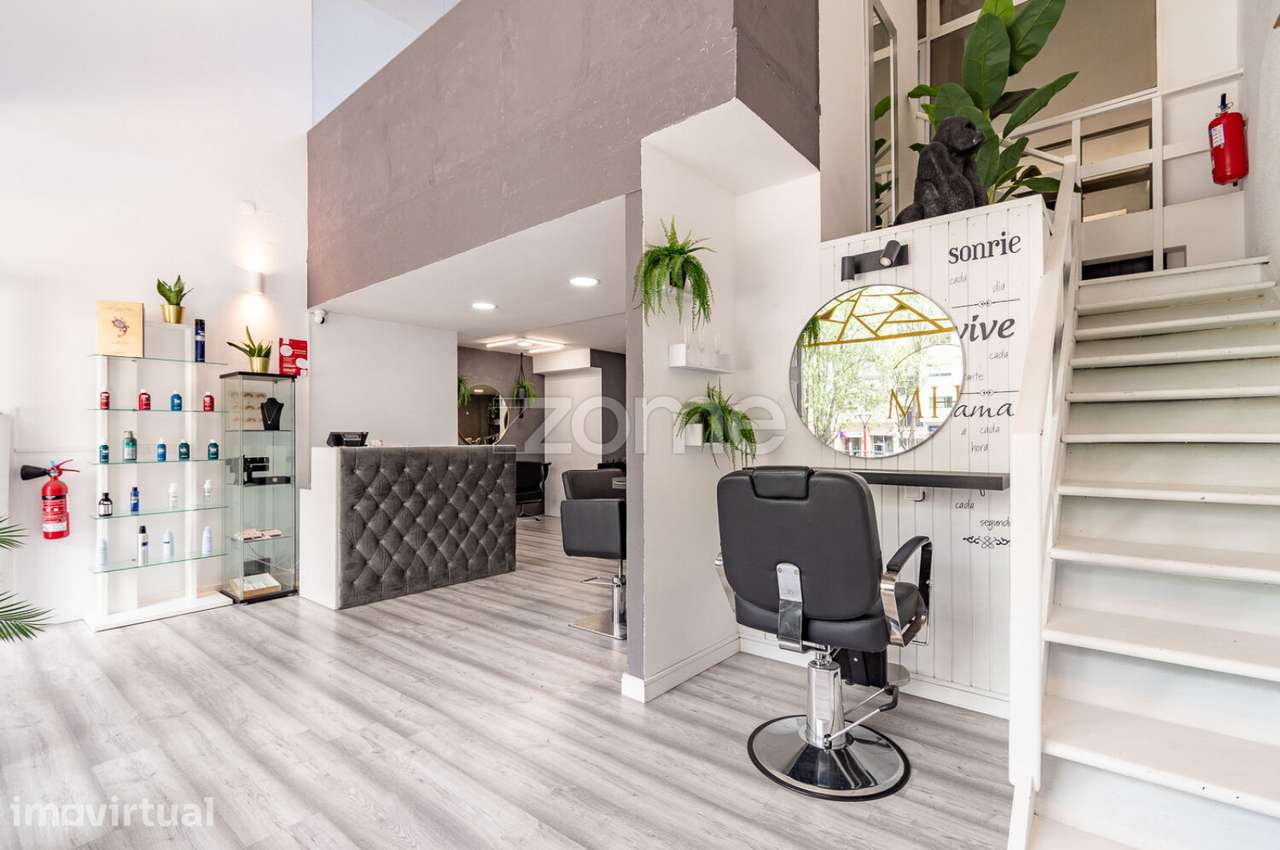 Trespasse de Salão de Beleza e Estética Totalmente Equipado | Porto - Grande imagem: 3/21
