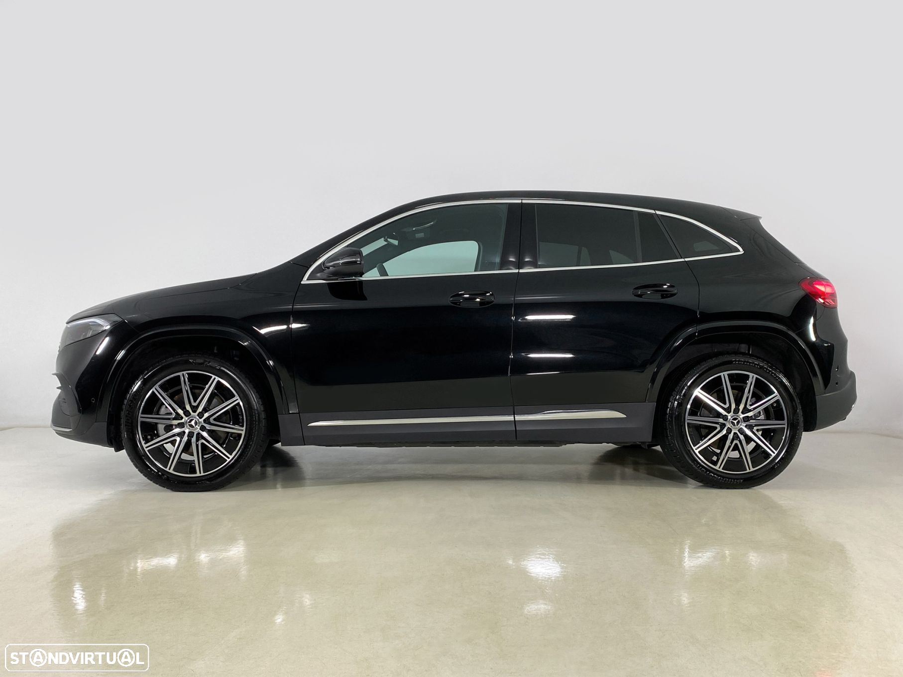 Mercedes-Benz EQA 250+ AMG Line - 4
