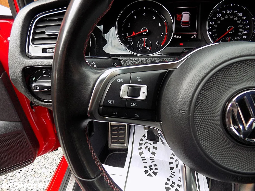 Volkswagen Golf 2.0 TSI OPF GTI - 13