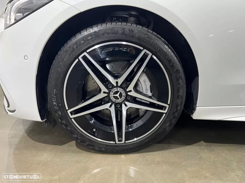 Mercedes-Benz C 300 e AMG Line - 46