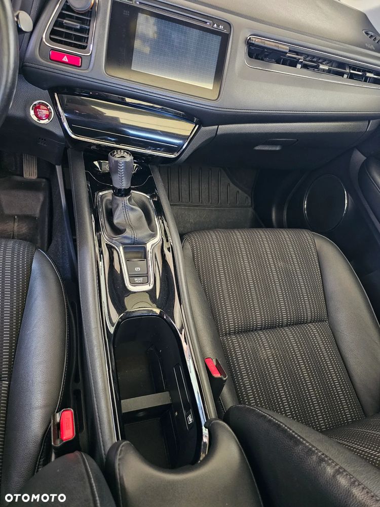 Honda HR-V 1.6 i-DTEC Executive (ADAS) - 28