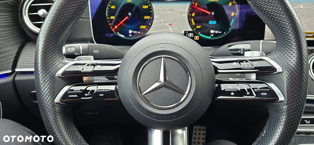 Mercedes-Benz Klasa E - 38