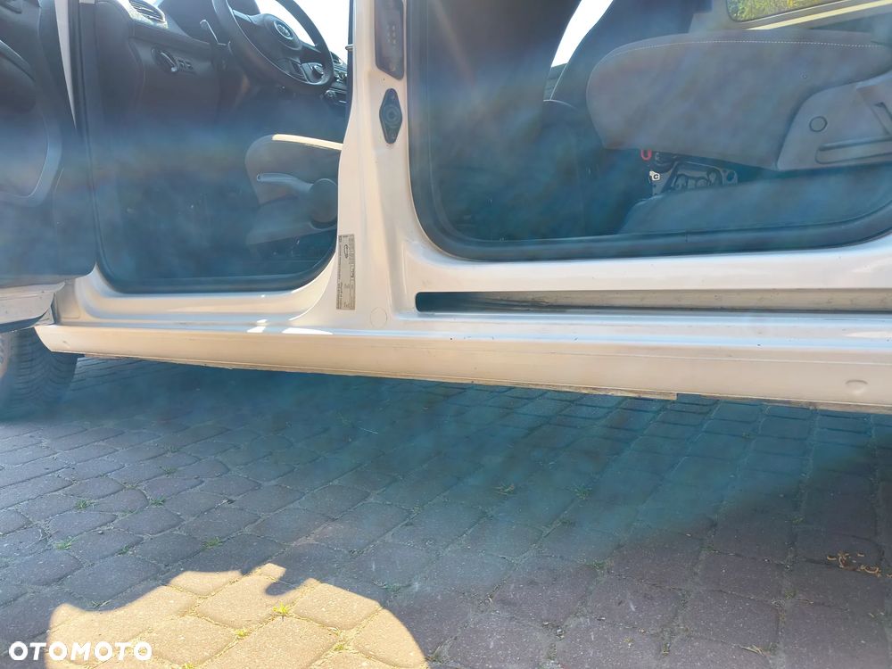 Volkswagen Caddy Comfortline 4Motion - 19