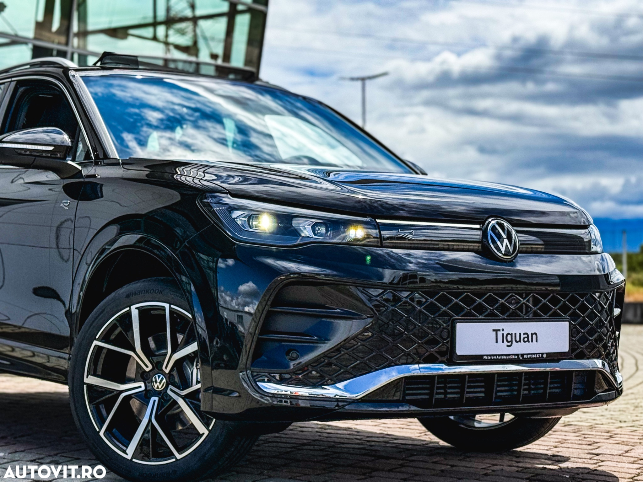 Volkswagen Tiguan 2.0 TDI DSG 4Motion R-Line - 35
