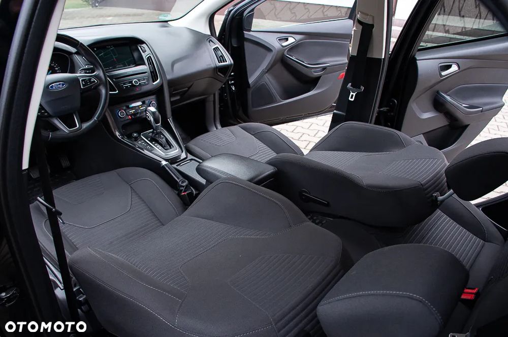Ford Focus 1.5 EcoBoost Titanium Business - 9