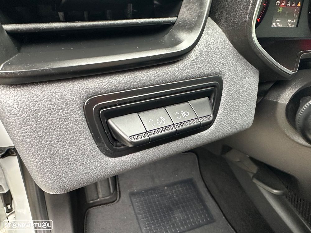 Renault Clio 1.5dci Van GPS Iva Dedutível - 19