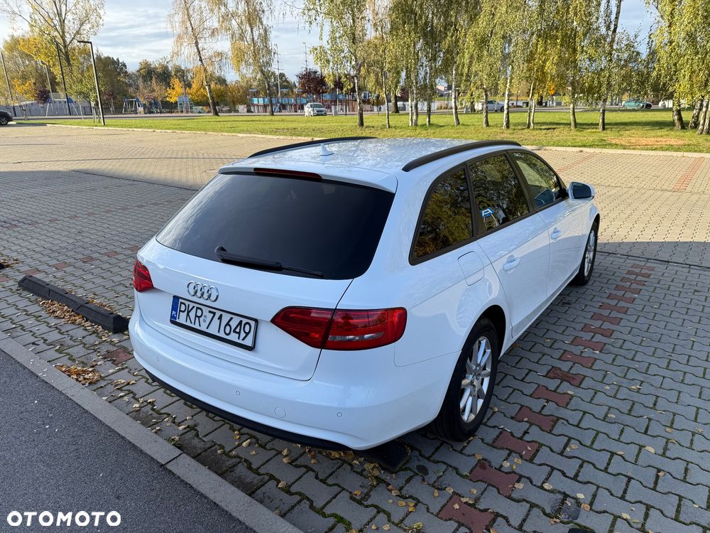 Audi A4 Avant - 4