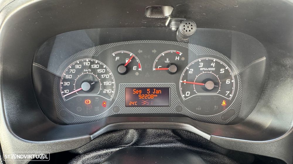 Fiat Fiorino 1.3 M-jet - 17