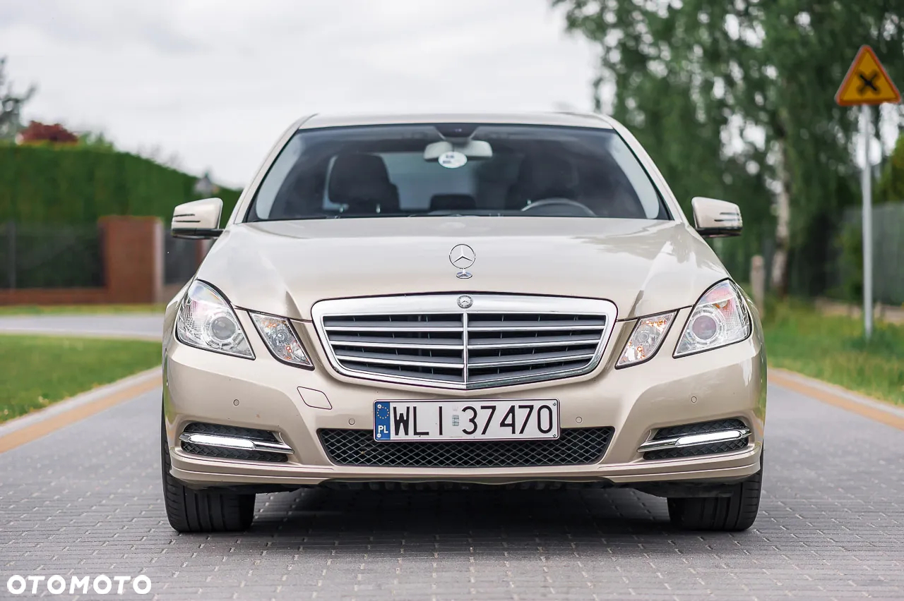 Mercedes-Benz Klasa E - 8